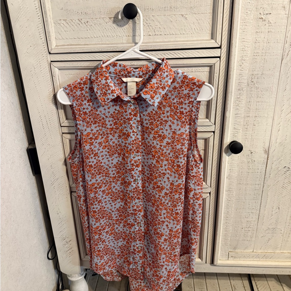 H&M Orange and White Sleeveless Blouse with Peter Pan Collar